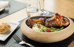 Plat 27x21x6.5 cm sucre